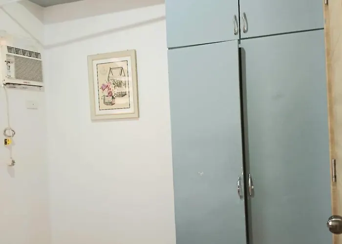 Centro Tower - 2 Bedroom Fully Furnished Apartment *