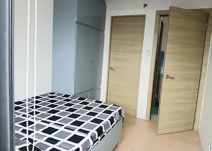 Centro Tower - 2 Bedroom Fully Furnished Apartment *